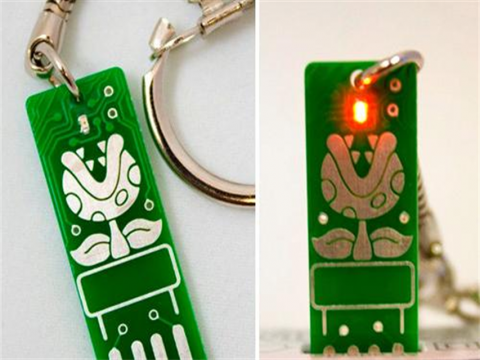 Piranha-virag-USB-kulcstarto(1024x768).png (piranha, pirája, virág, usb, kulcstartó, super mario, )