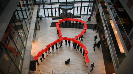 AIDS-elleni-flashmob(430x286).png (aids, szte)