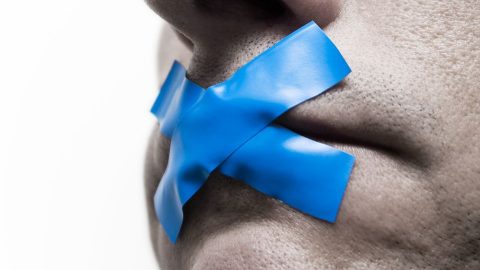 Cenzúra (cenzúra, )