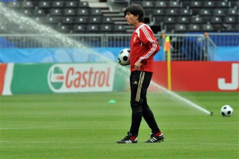 Joachim-Low(960x640)(1).png (joachim löw, )