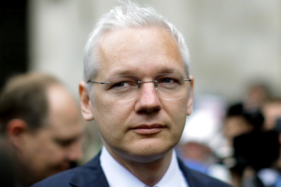 Julian Assange (Julian Assange, wikileaks, )