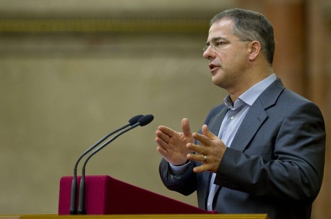 Kósa Lajos (kósa lajos, )