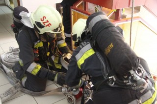 Tűzoltógyakorlat ()