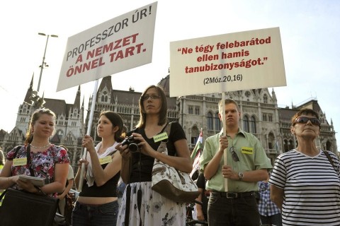 ángyán-melletti-tüntetés(i) (ingyenes, ángyán józsef, tüntetés)