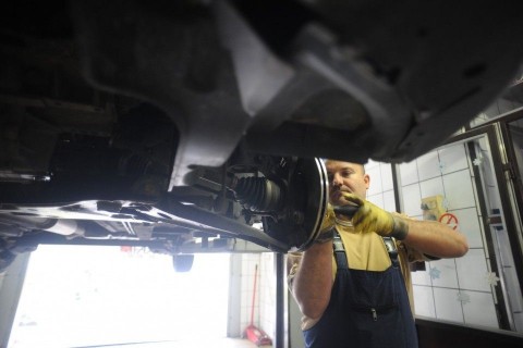 autószerelés (autó, műszaki)