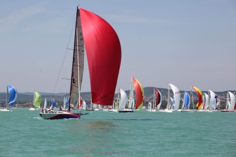 balaton(i) (balaton, szezonnyitó)