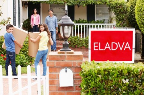 költözés (költözés)