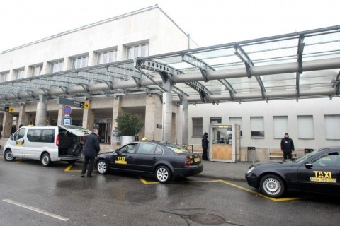 zóna-taxi (taxi, zóna)