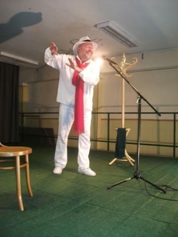 Moka-Miki(430x286)(1).jpg (Levente Péter, Móka Miki, Vasvári Pál Általános Iskola)