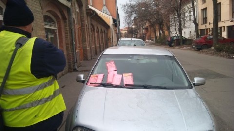 Parkolási büntetés (böntetés, autó)