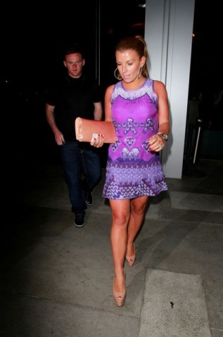 Wayne Rooney-feleségével (Wayne Rooney és felesége Los Angelesben)