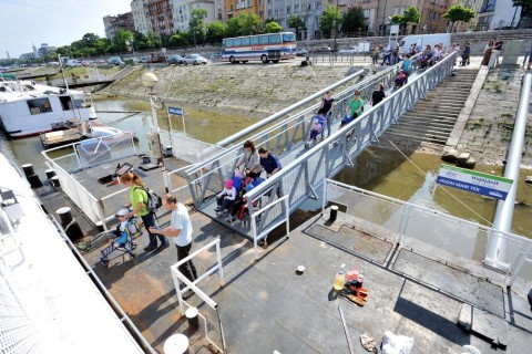 bkv-hajókikötő-jászaitér (ingyenes, bkv hajójárat)