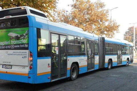 busz-debrecen (busz, )