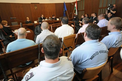 cozmaper(i)(960x640).jpg (cozma-per, vádlottak)