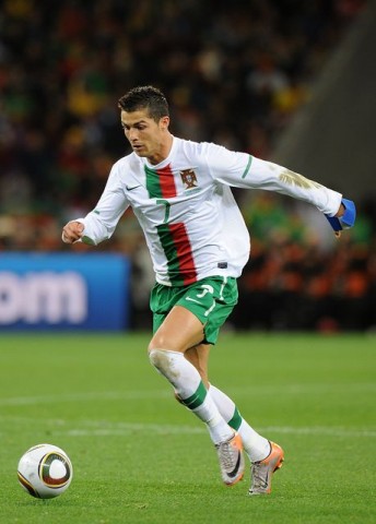 cristiano ronaldo (cristiano ronaldo, )