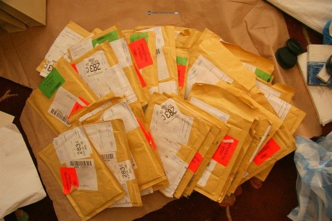 drog(960x640).jpg (drog, küldemény)