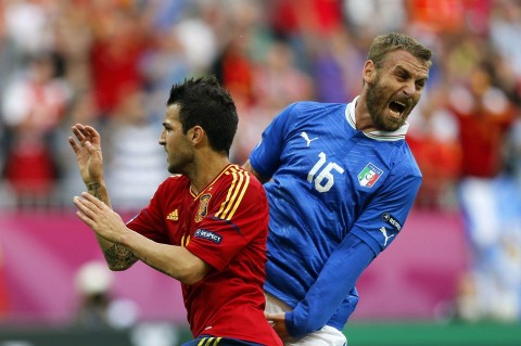 fabregas-de-rossi(210x140)(1).jpg (fabregas, de rossi)