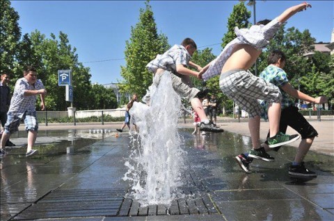 gyerekek (gyerekek, )