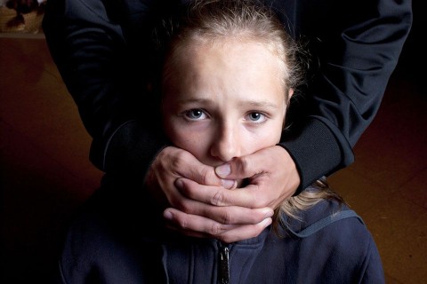 lelki terror (leki terror, erőszak, )