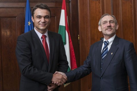 pintér sándor (pintér sándor)