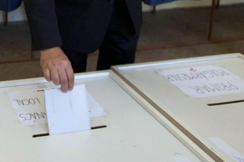 román-voks (ingyenes, romániai választás, )