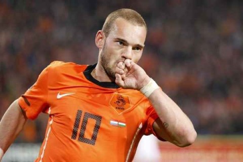 sneijder ()