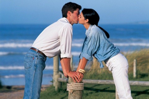 szerelem (csók, puszi, )