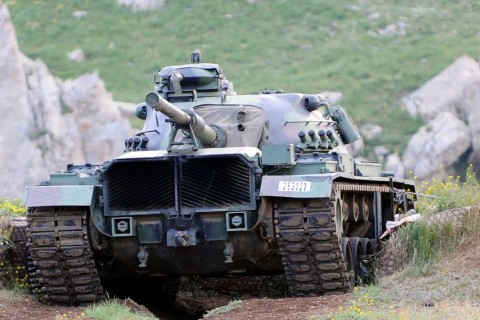 török harckocsi (harckocsi, tank, török harckocsi)