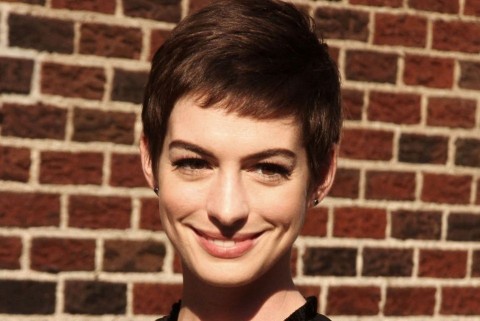 Anne Hathaway  (Anne Hathaway )