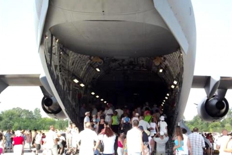 C-17-es szállító repülőgép (C-17-es szállító repülőgép)