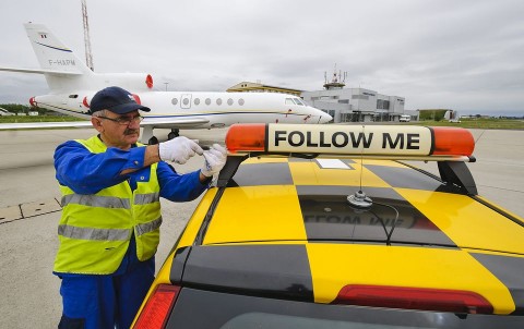 Debreceni-Repuloter(960x640)(1).jpg (debrecen, repülőtér, ingyenes, )