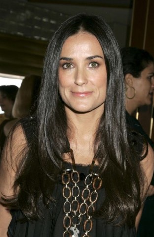 demi-moore (demi moore, )
