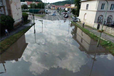 felhőszakadás (ingyenes, )