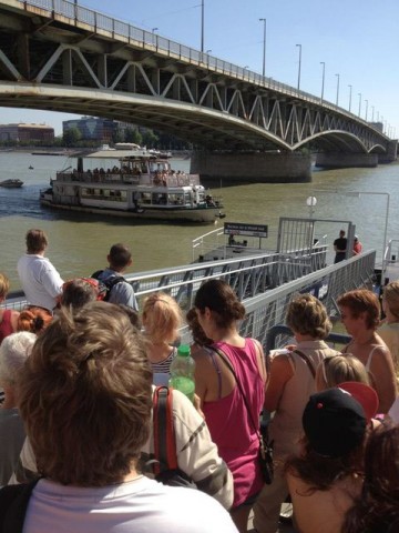 hajójárat a dunán (bkv-hajó, )