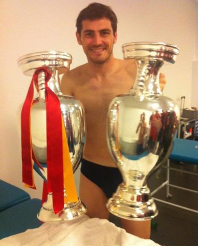 iker casillas (iker casillas)
