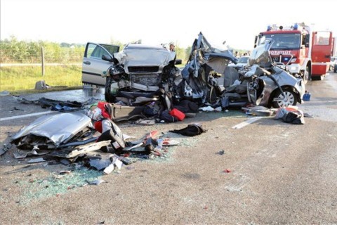 röszkei-tömegbaleset (ingyenes, )