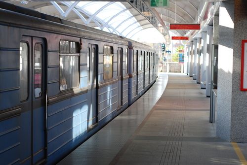 Metro(210x140)(2).jpg (metró, )