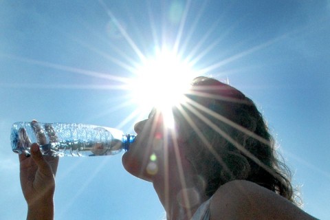 iszik (iszik, hőség, kánikula, )