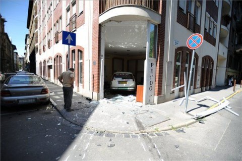 taxi baleset (taxi, baleset, )