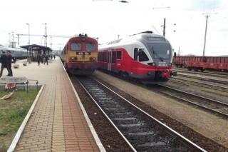 vonat(960x640).jpg (közlekedés, vonat, busz)