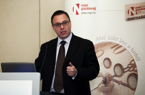 Braun-Robert(210x140)(3).jpg (Braun Róbert)