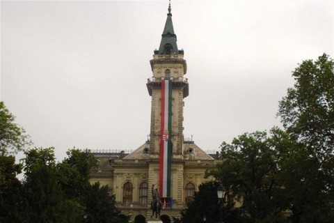 Hodmezovasarhely-varoshaza(1)(960x640)(1).jpg (Hódmezővásárhely, városháza)