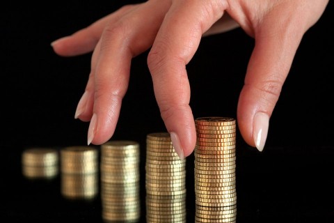 Önnek is hozhat pénzt az IMF (pénz, érme, )