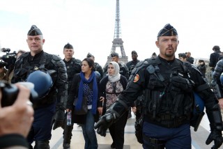 Párizs rendőrség (párizs, rendőrség, iszlám, )