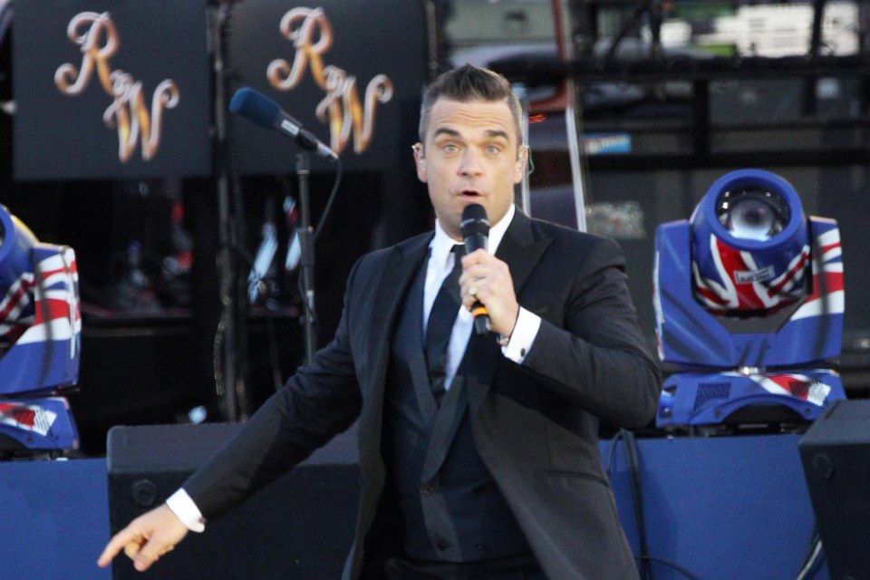 Robbie Williams (Robbie Williams)