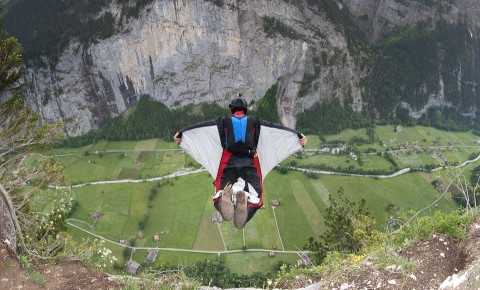 bázisugrás (bázisugrás, )