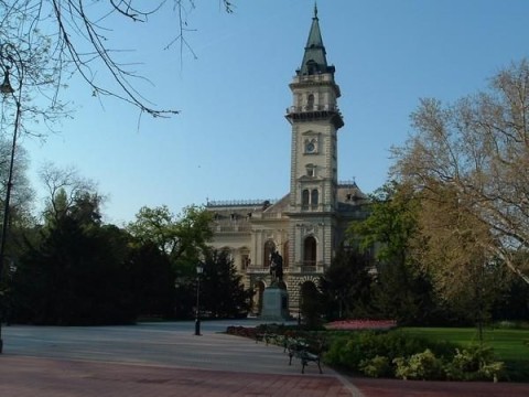 hodmezovasarhely(1)(210x140)(2).jpg (hódmezővásárhely, városháza)