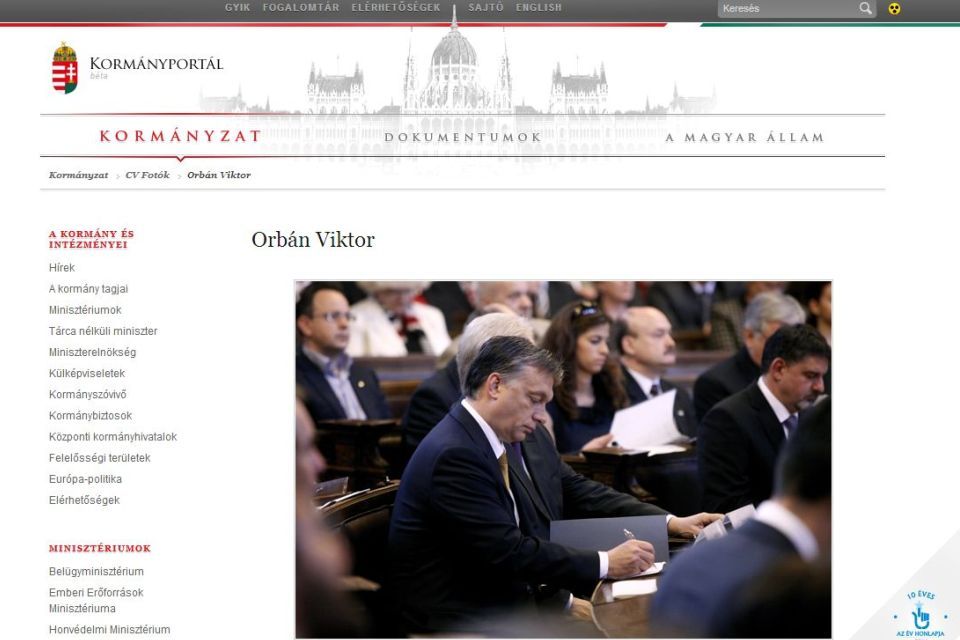 kormány (kormány honlapja)
