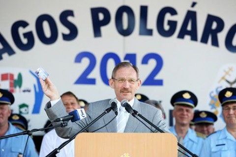 pintér Sándor (pintér sándor)