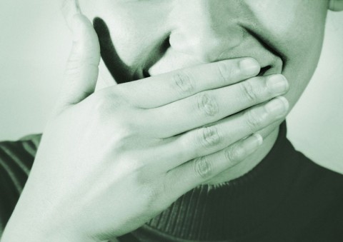 szájszag (szájszag)